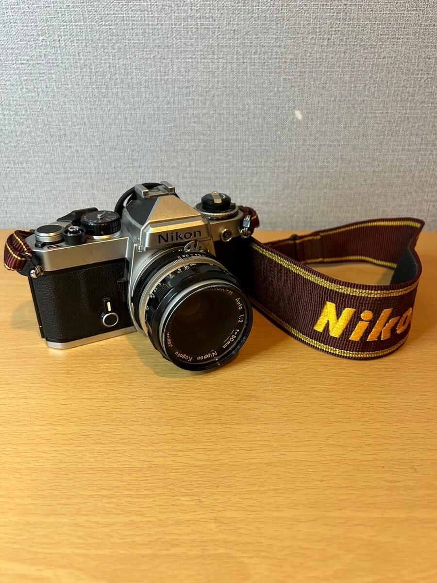 ○ Nikon ニコン フィルムカメラ FE NIKKOR Auto レンズ付_画像1