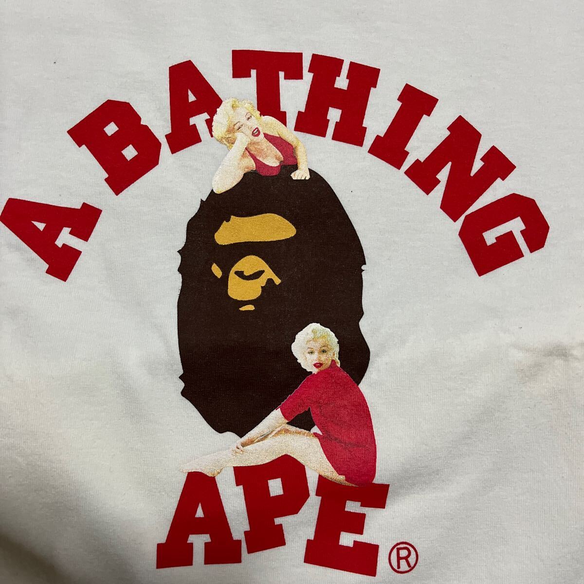 A BATHING APE BAPE KAWS Marilyn Monroe マリリンモンロー　COLLEGE LOGO tee tシャツ　白　ホワイト　XL BABY MILO SHARK CAMO STA_画像9