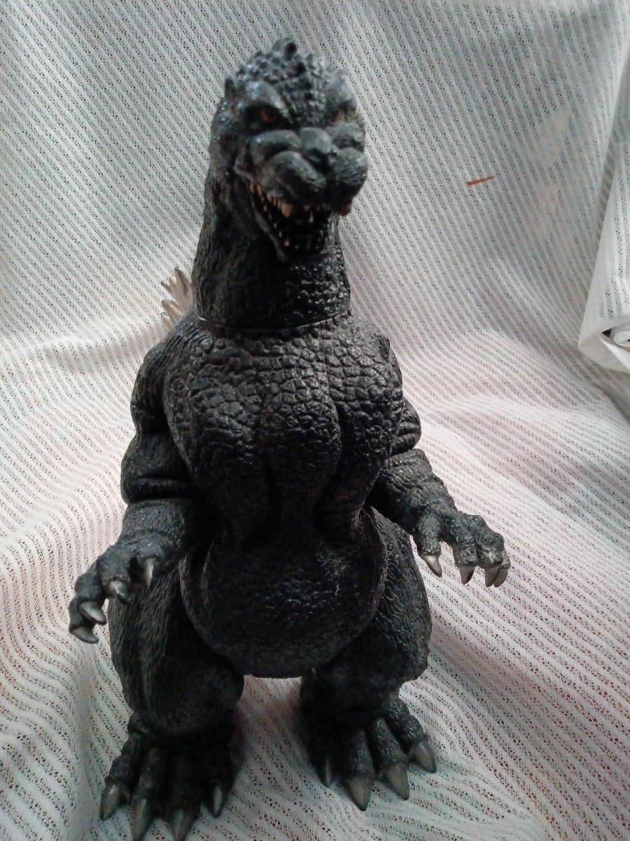 ゴジラ BANDAI　ジャンボGODZILLA　高さ37cm長さ56cm日本製