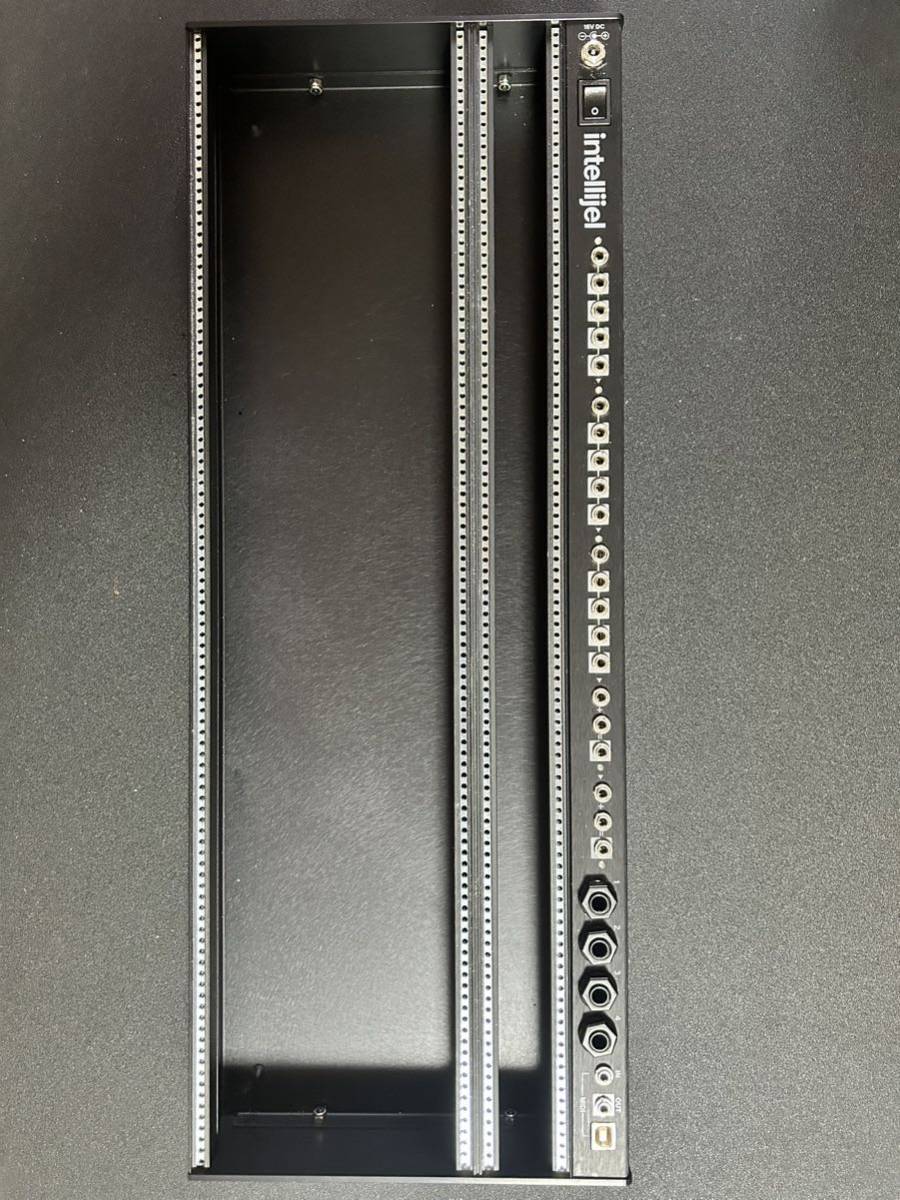 【美品】Intellijel Designs 4U Palette Case 104HP (Black)+Palette Cases+1UPanel / モジュラーシンセ ユーロラック