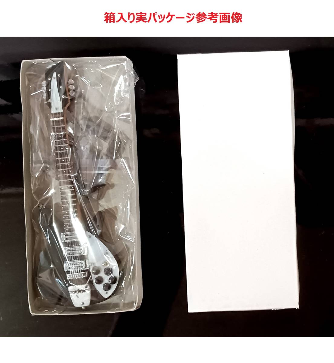 BBキングルシールモデルミニチュアギター15 cm。ミニ楽器_画像3