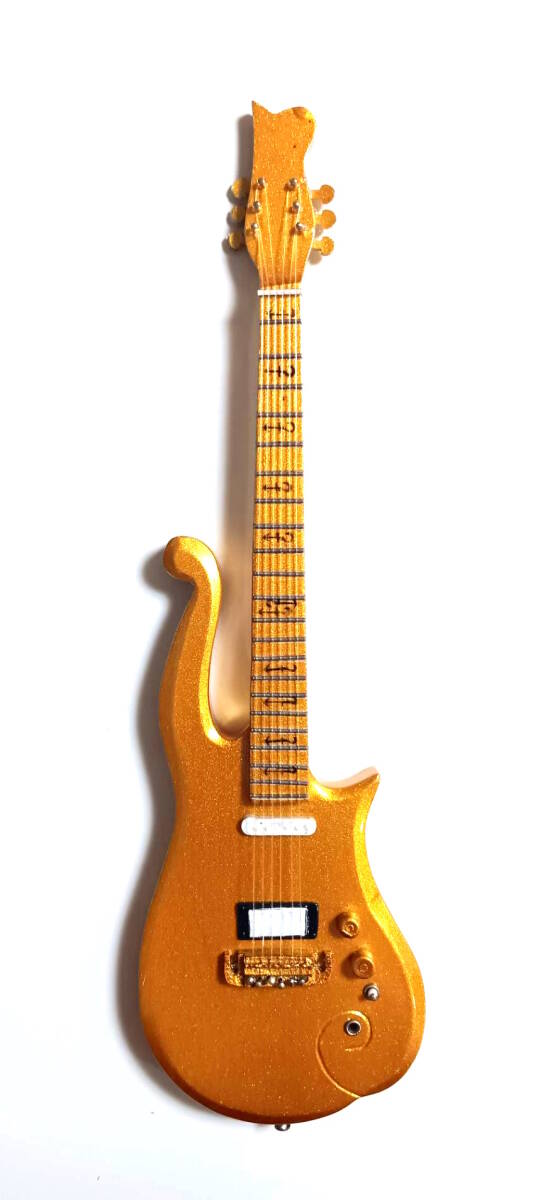 PRINCEプリンスゴールドモデルミニチュアギター25 cm。ミニ楽器の画像1