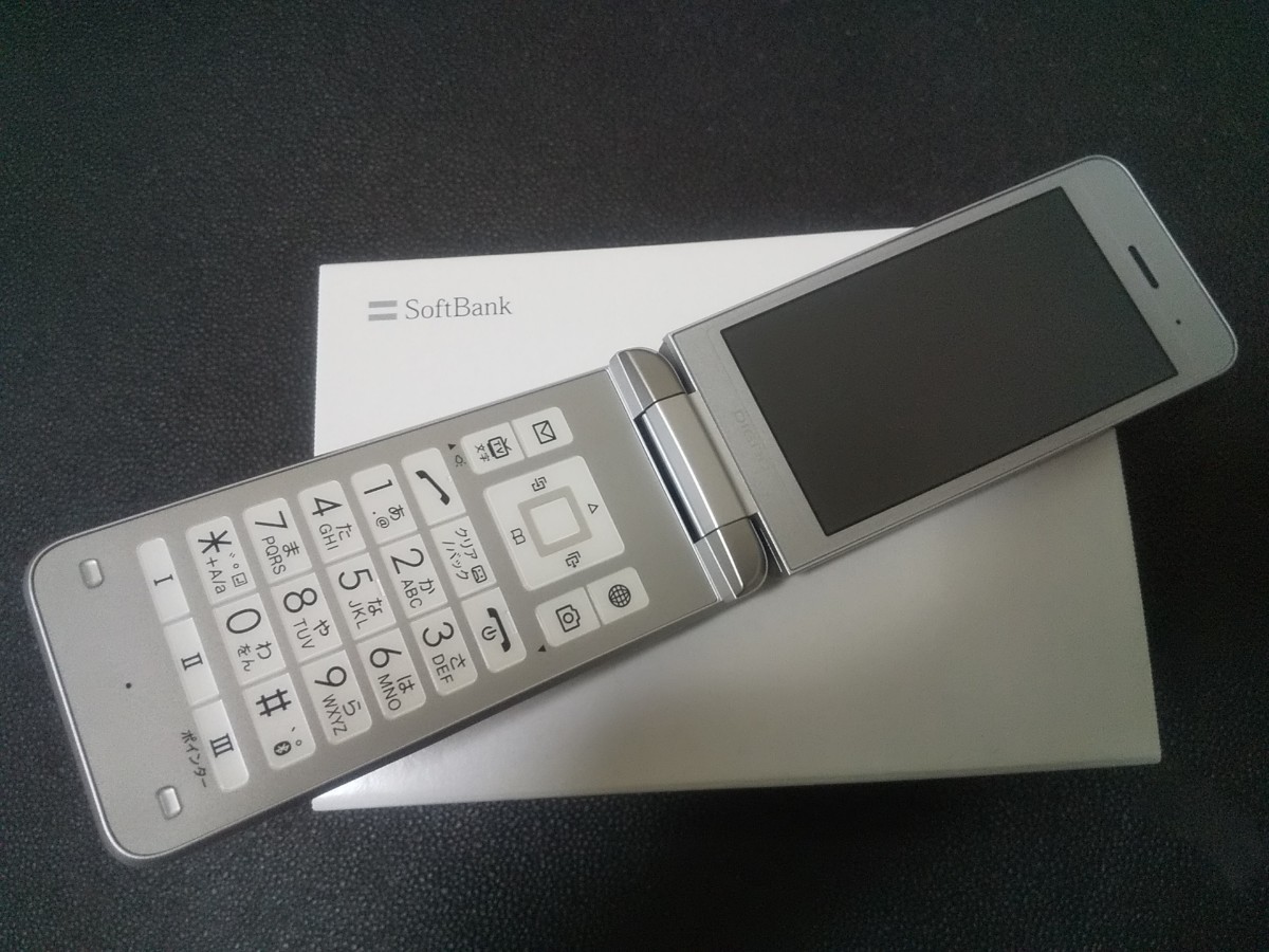 希少② 未使用 SIMロック解除】SoftBank 902KC DIGNO ケータイ3 希少② 未使用 SIMロック解除】SoftBank 902KC DIGNO ケータイ3