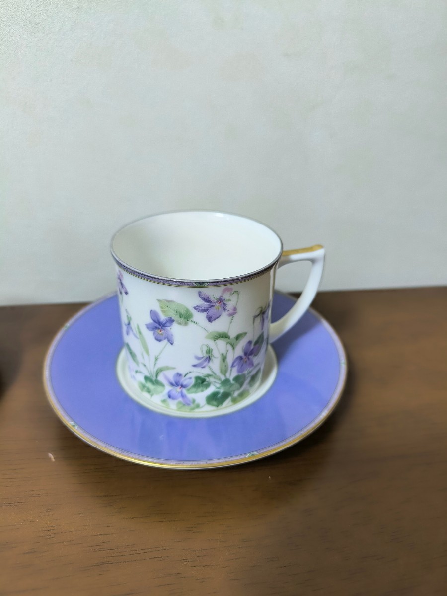 鳴海製陶　NARUMI　JAPAN　カップ ティーカップ 色違い5客セット　 金縁　コーヒー アンティーク 花柄 食器 陶器_画像4