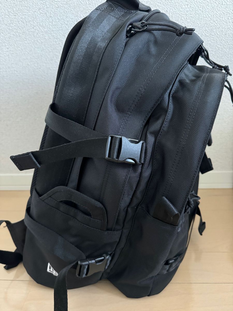 NEW ERA キャリアパック　35L バックパック