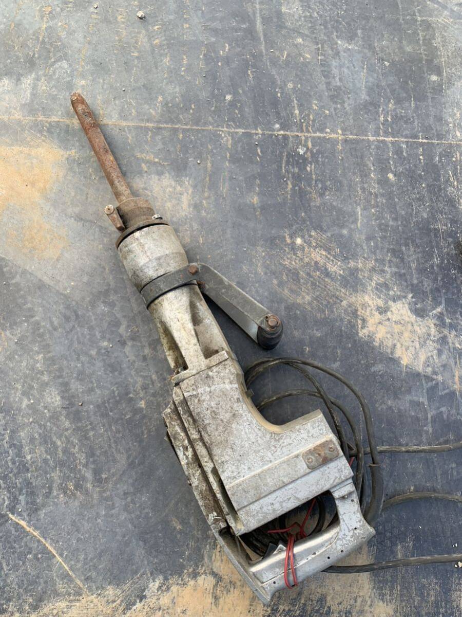☆動作品☆makita マキタ 電動ハンマー 8900N ハツリ ブル ☆動作品☆makita マキタ 電動ハンマー 8900N ハツリ ブル