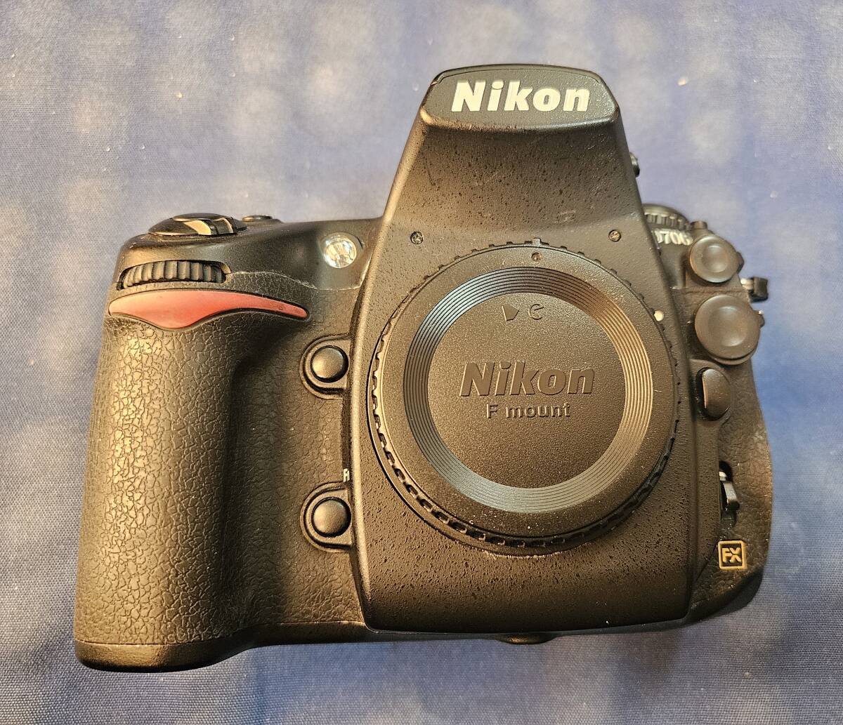 Nikon D700 ボディ ニコン デジタル一眼レフカメラ　■mg2
