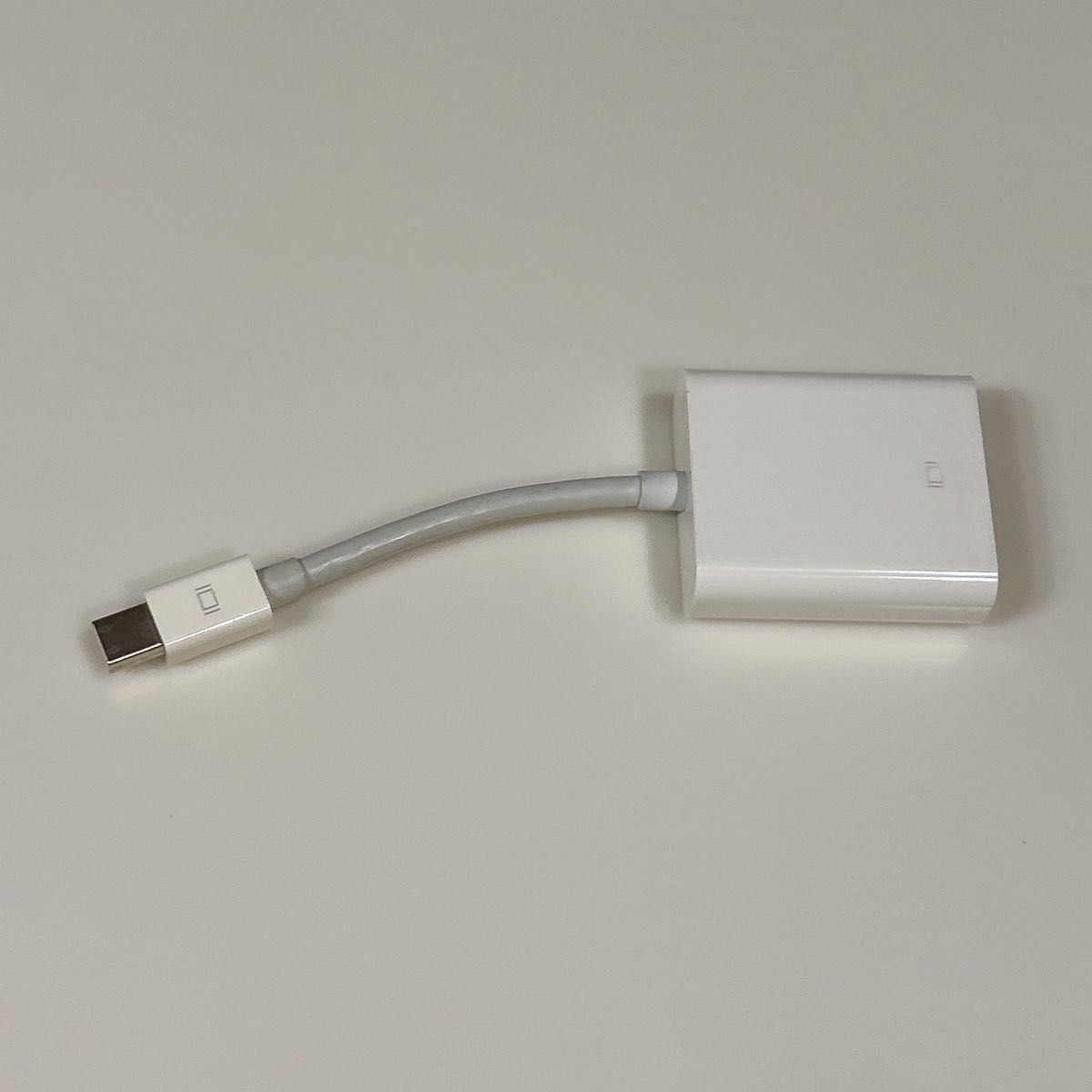 Apple 純正品　Mini DisplayPort - VGAアダプタ