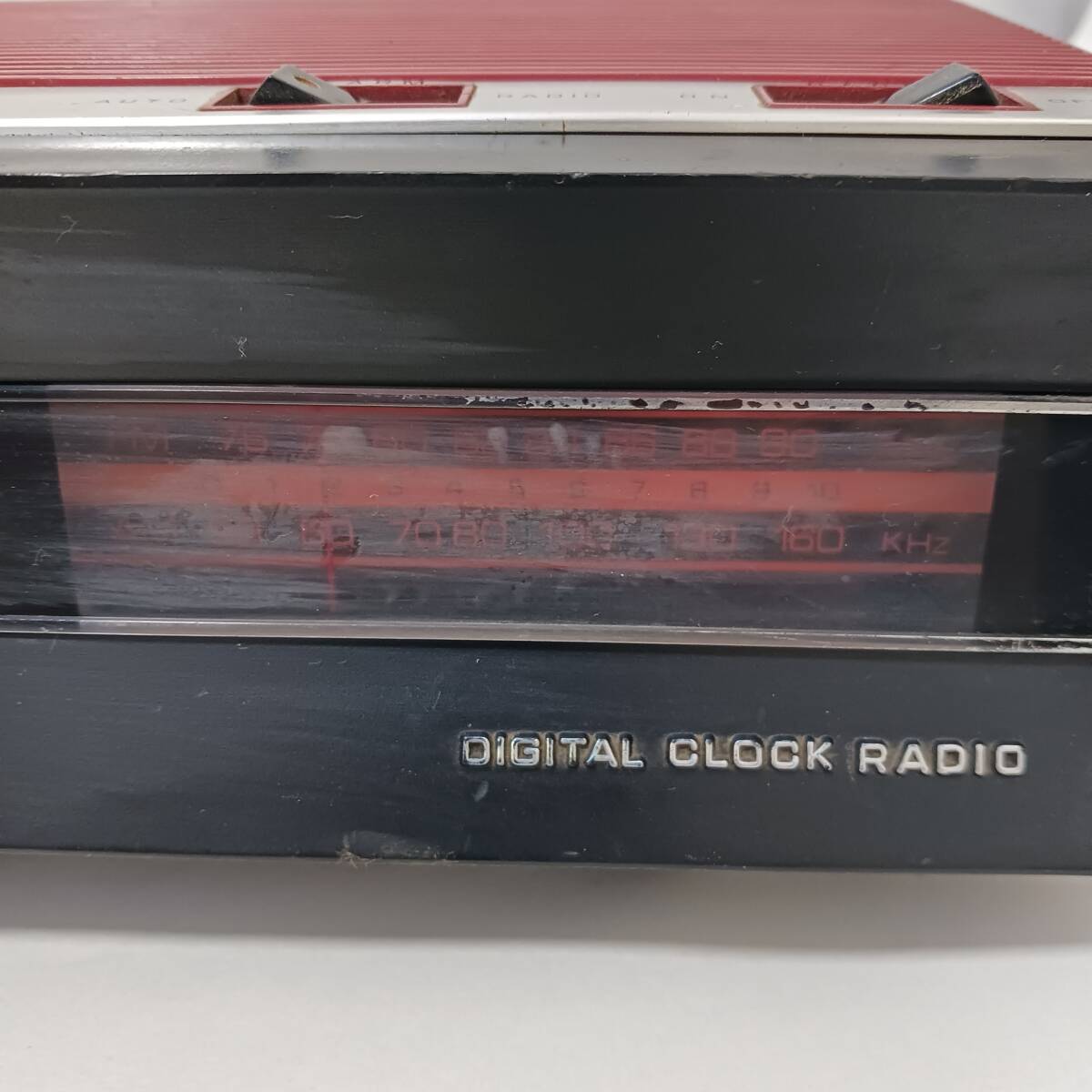 HITACHI 日立　デジタル　クロック　ラジオ　DIGTAL CLOCK RADIO　KC-770 ジャンク 昭和レトロ　アンティーク_画像10