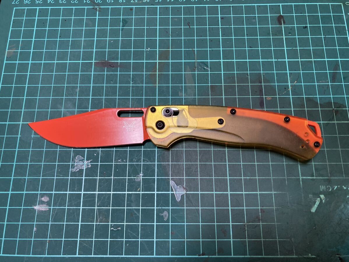 Benchmade 15535 ナイフ 。ベンチメイド 登山 釣り キャンプ ブッシュクラフト クマ対策 護身用 狩猟 鹿狩 猪狩 熊狩 クマ_画像3