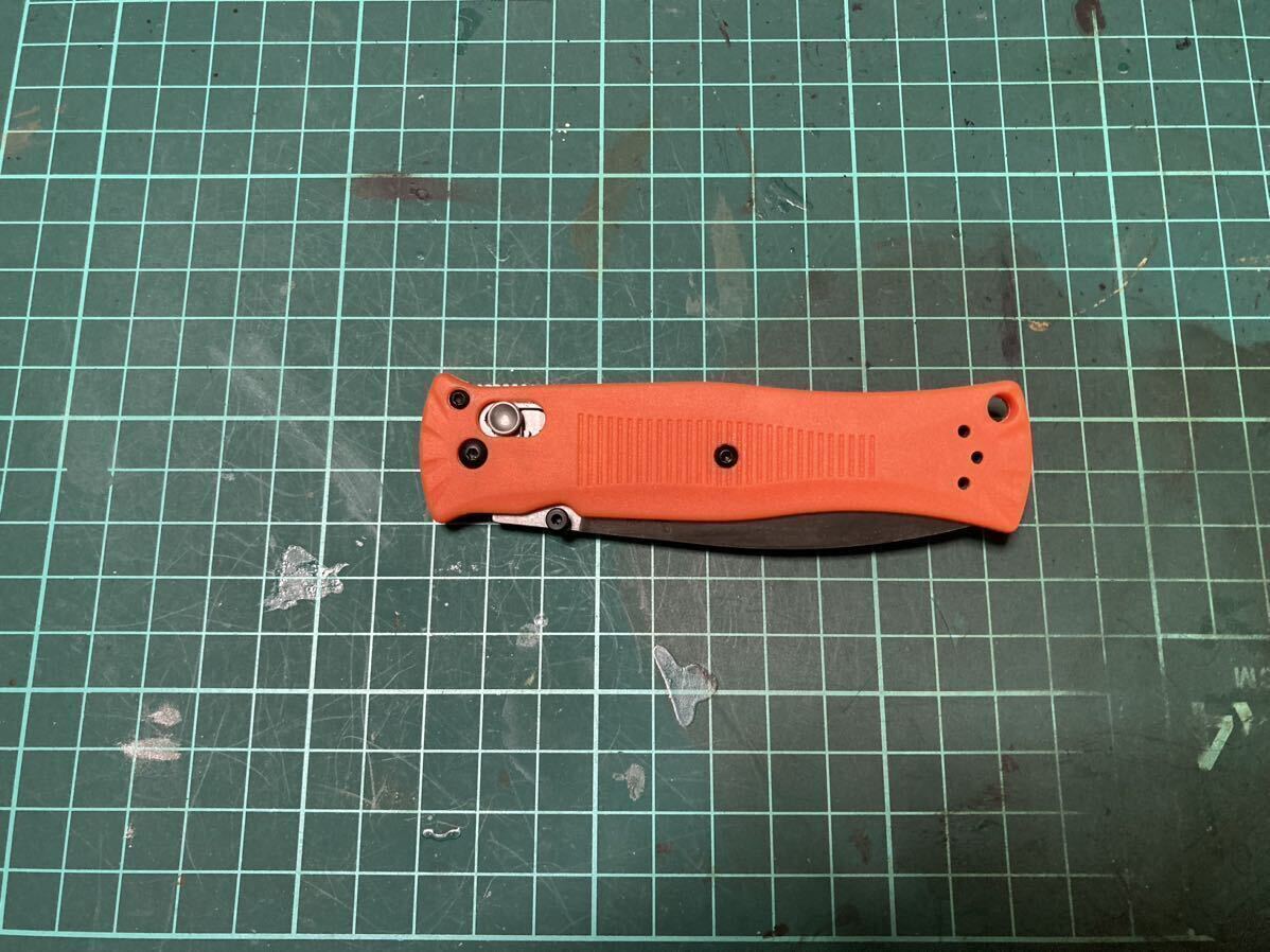 ※訳ありBenchmade BM530 オレンジ ナイフ 。ベンチメイド 登山 釣り キャンプ ブッシュクラフト 護身用 狩猟 鹿狩 猪狩 熊狩 クマの画像1