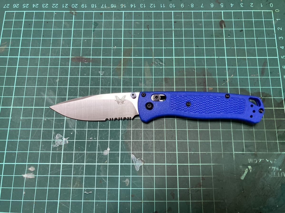 Benchmade 535 タクティカル ナイフ 。ベンチメイド 登山 釣り キャンプ ブッシュクラフト クマ対策 護身用 狩猟 鹿狩 猪狩 熊狩 クマの画像3