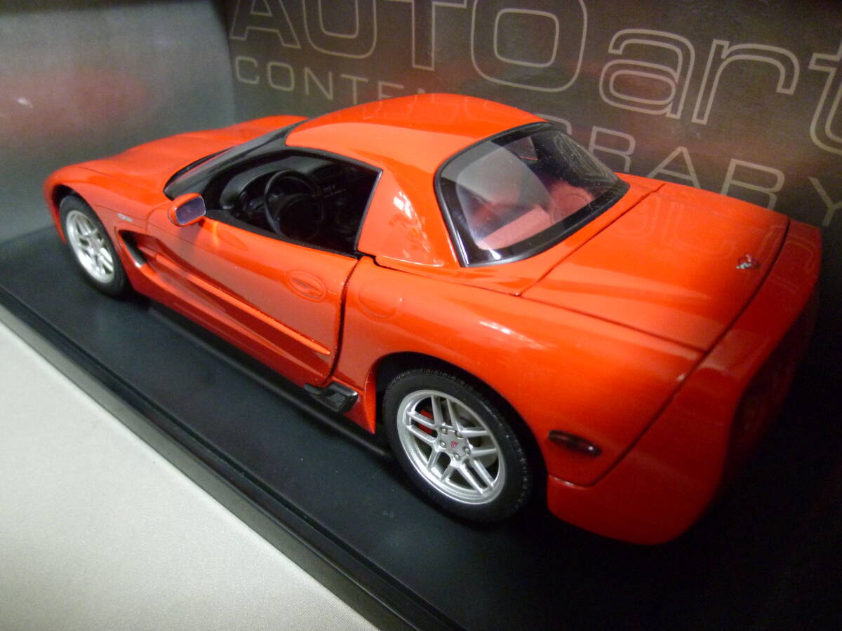 Aa 1/18 シボレー コルベット Z06 C5 2001 レッド Chevrolet Corvette オートアートの画像3