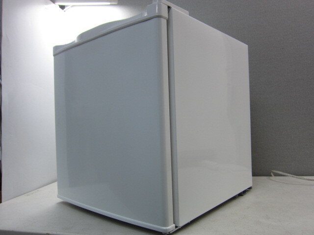 2021年製 冷庫さん Freezer 1ドア冷凍庫 SR-F3201W 小型フリーザー32Lの画像3