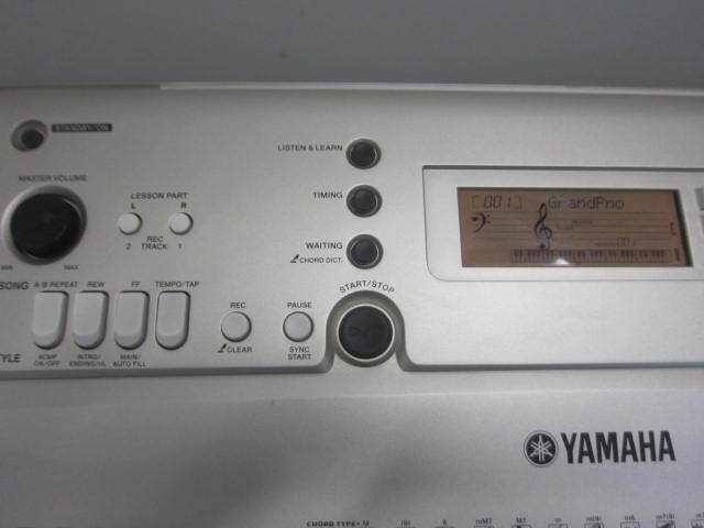 【直接お渡し可】YAMAHA ヤマハ PSR-E313 Portatone ポータートーン 電子ピアノ 61鍵盤 シャンパンゴールド 全鍵盤音出し確認済 _画像9