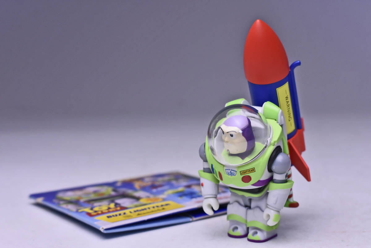 【 DISNEY TOY STORY キューブリック】★BUZZ LIGHTYEAR★箱付★トイストーリー★バズ★MEDICOM TOY★KUBRICK★メディコムトイ★_画像1