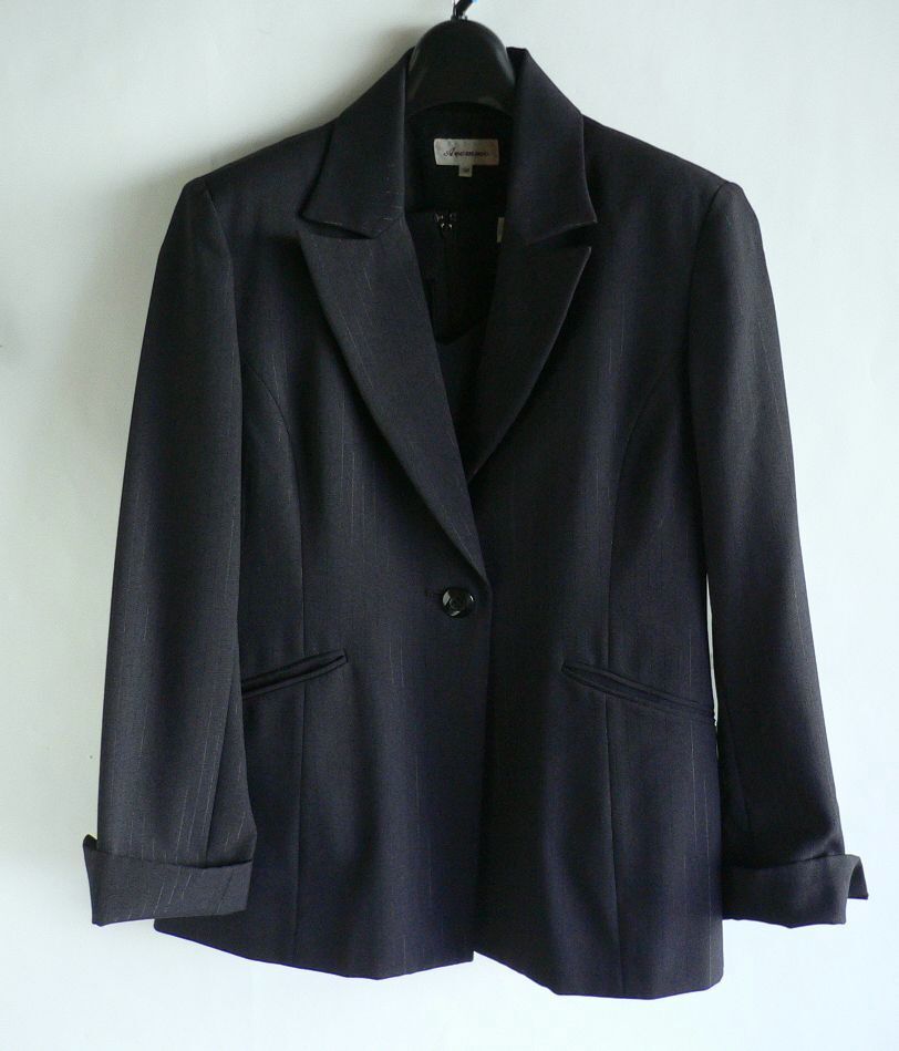 13 number black tailored jacket & the best stripe 2 point set graduation ceremony go in . type formal ceremony 