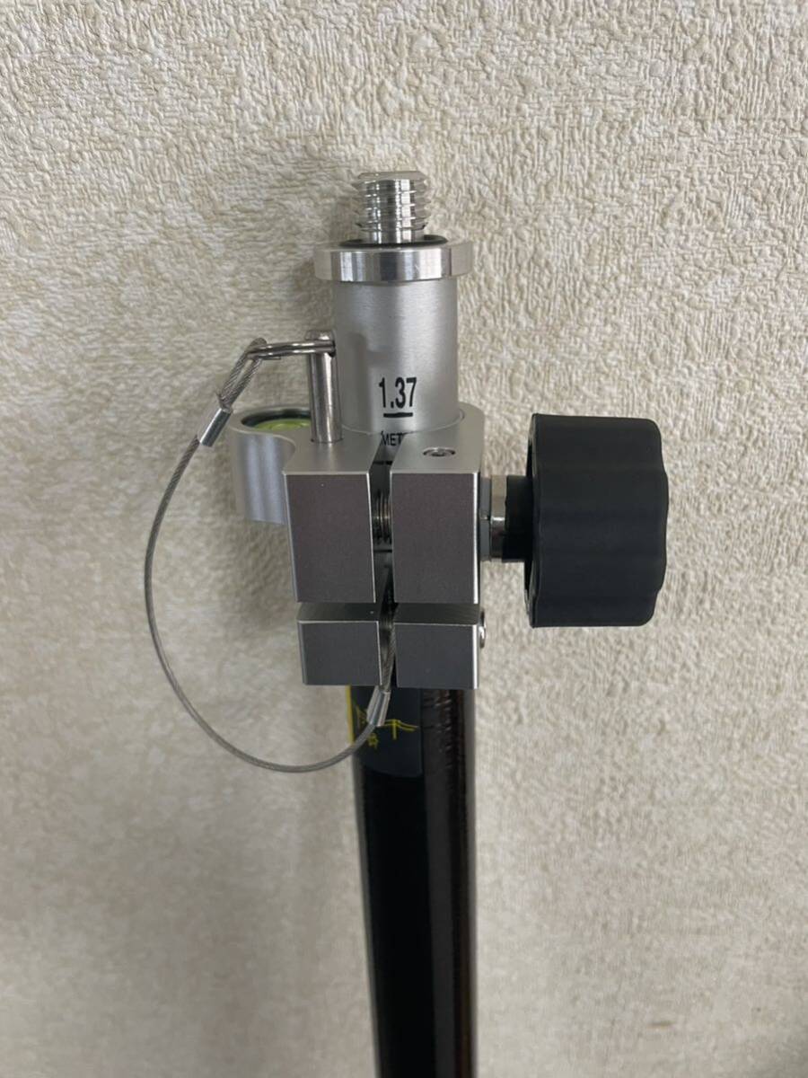 小さい打痕有り 未使用 2.4M RTKポール プリズムポール GNSS GPSなどに 測量機器 光波の画像3