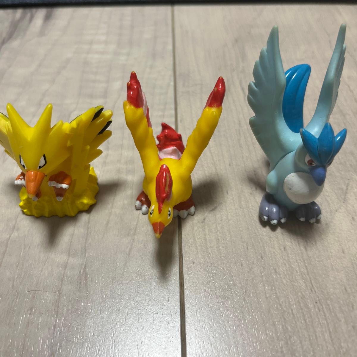 □サンダー、ファイヤー、フリーザー□ ポケモンスケール □サンダー、ファイヤー、フリーザー□ ポケモンスケール