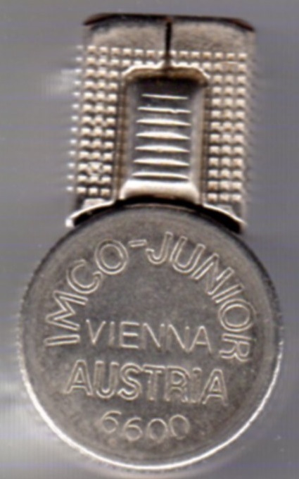 IMCO-JUNIOR VIENNA AUSTRIA 6600 イムコ ジュニア オイルライター 1990年頃購入 色なし 中古_底面・スキャナで読み取り