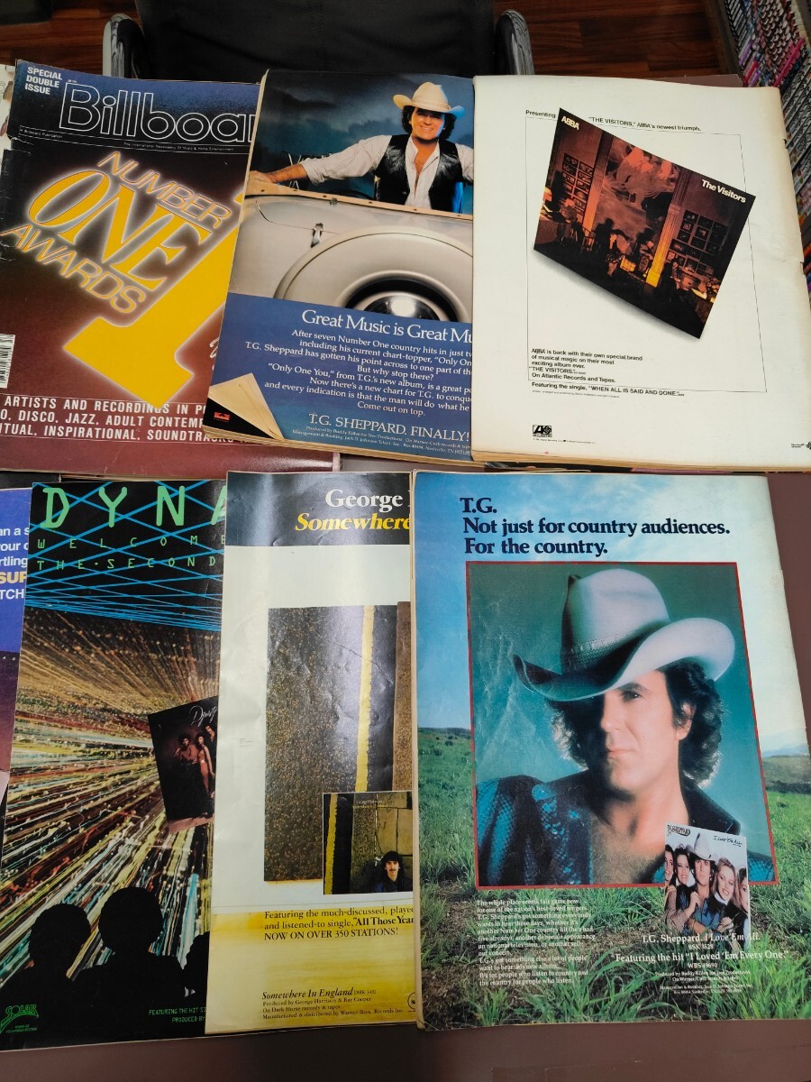 Y:BILLBOARD MAGAZINE 1981 1982 ビルボードマガジン20冊まとめ/Bonnie Raitt/george harrison /jean luc ponty/sammy hagar 現状品 の画像2