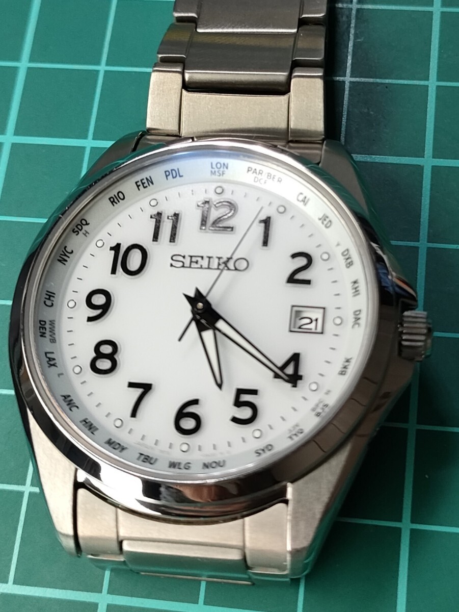 状態良好 稼働品 2022年モデル セイコーセレクション 定価66 000 状態良好 稼働品 2022年モデル セイコーセレクション 定価66 000