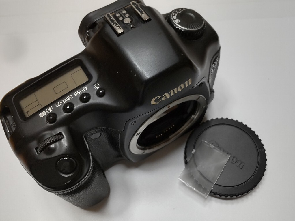 ジャンク品 Canon キャノン デジタル 一眼レフ カメラ EOS 5D ボディ/DS126091_画像2