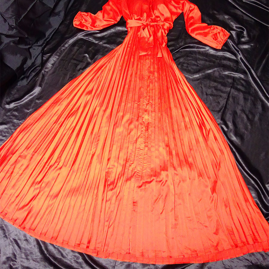 光沢 サテン ナイロン つるつる カラー プリーツ ドレス 大きいサイズ オレンジ_画像5