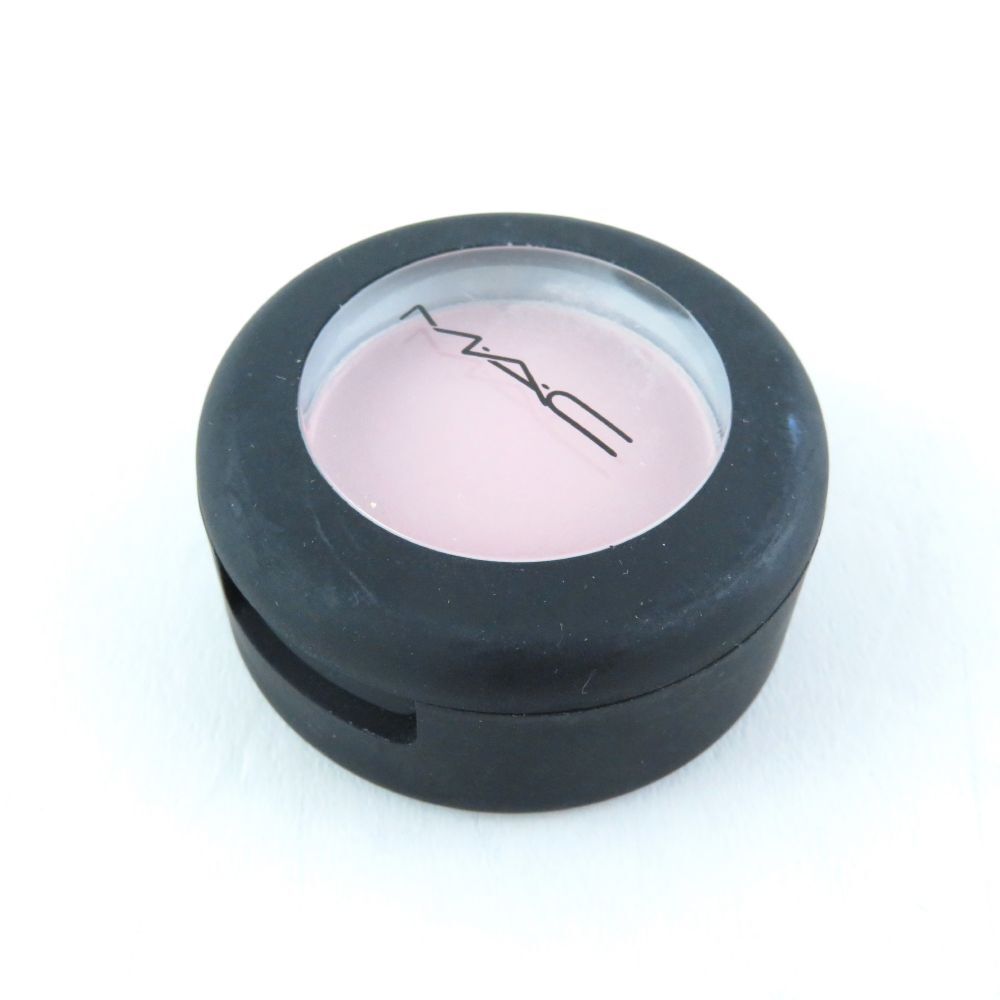  beautiful goods MAC Mac powder Kiss felt cute eyeshadow remainder amount many BY7819U