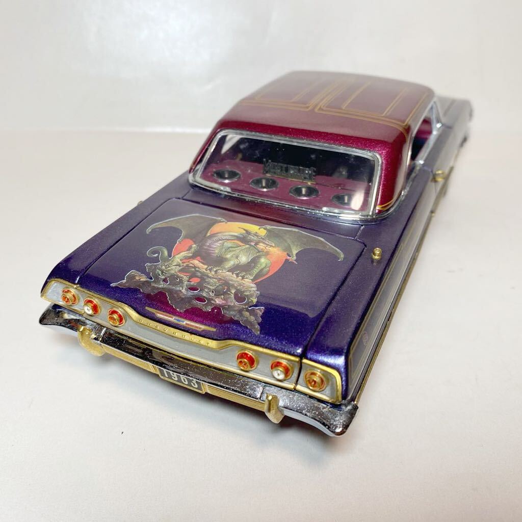 franklin mint 1963 chevrolet impala PURPLE DRAGON LOWRIDER 1/24 フランクリンミント '63 シェビー インパラ ローライダー_画像1