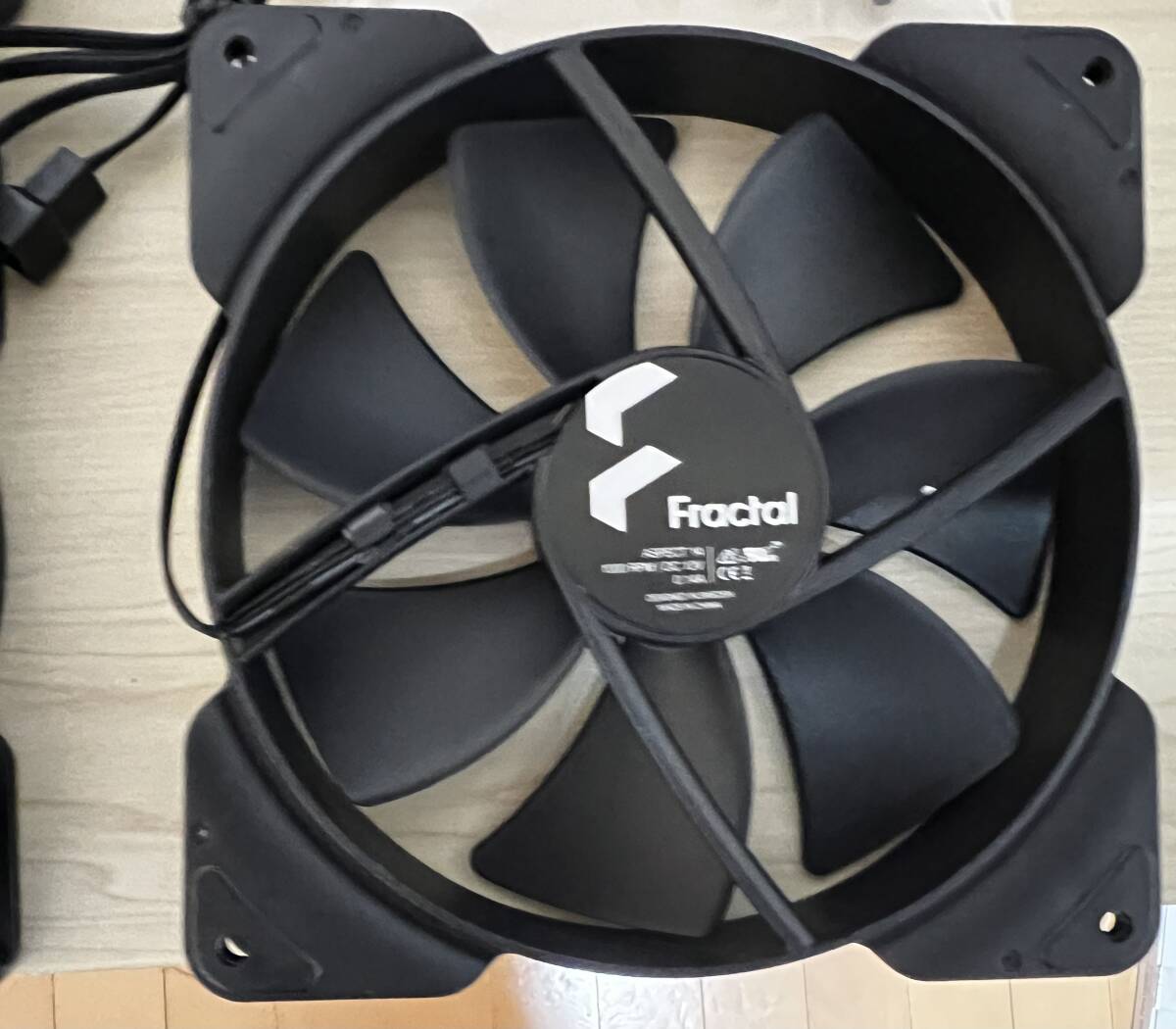 フラクタルデザイン Fractal Design Aspect 14 140mmケースファン×3_画像4