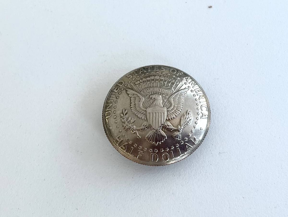 ★1個の価格★ アメリカ ケネディ大統領 50セントコイン コンチョ 【イーグル】_画像1