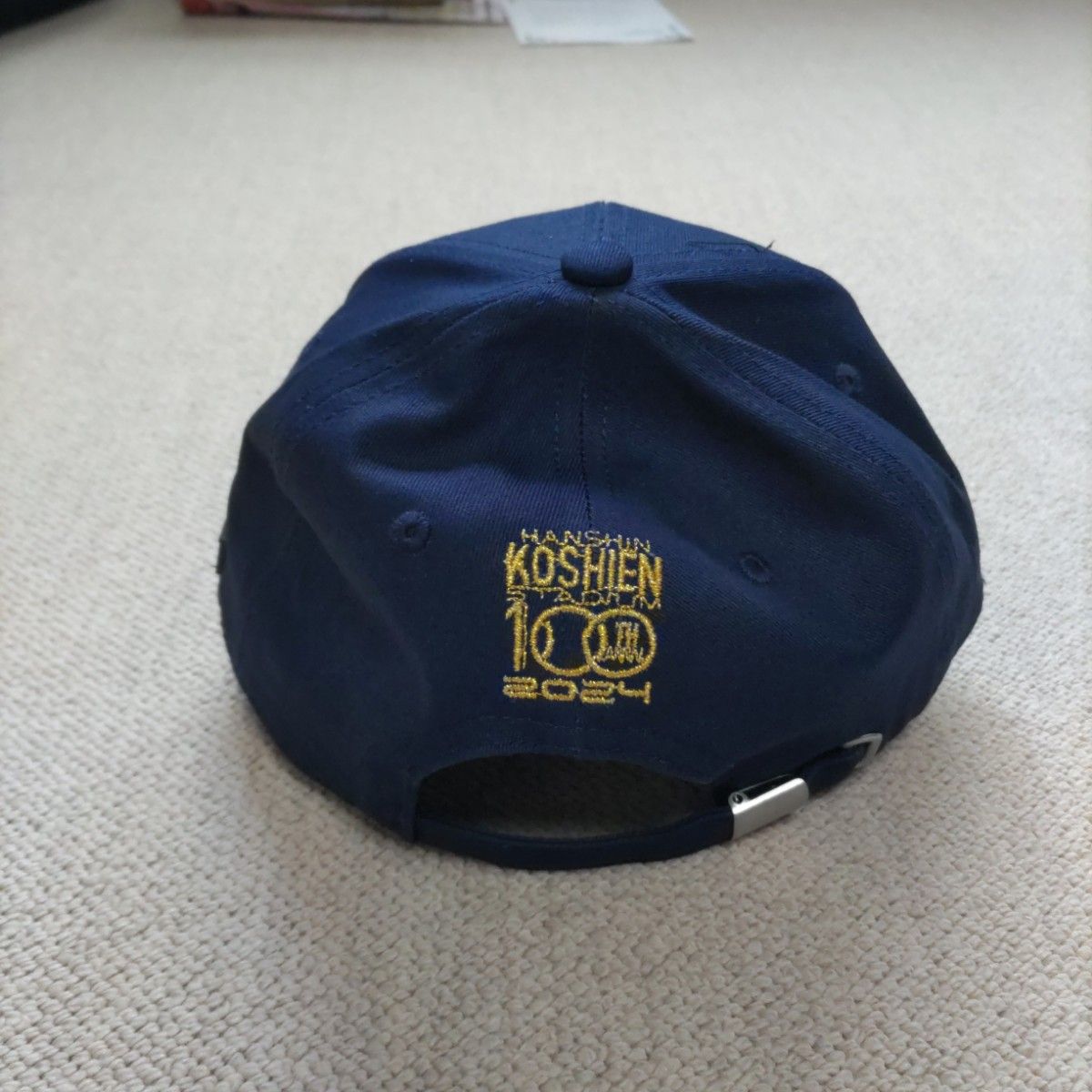 甲子園球場100周年記念品キャップ&ピンバッジ 甲子園球場100周年記念品キャップ&ピンバッジ