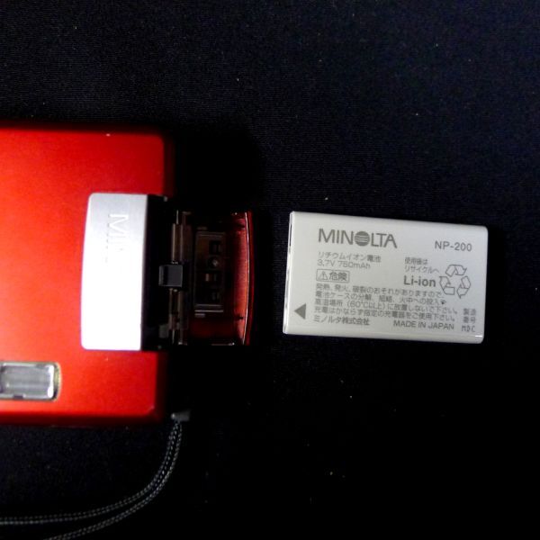 c259 MINOLTA DiMAGE Xt コンパクトデジタルカメラ バッテリー付 サイズ:幅約8.5cm 高さ約7cm 奥行約2.5cm/60_画像8