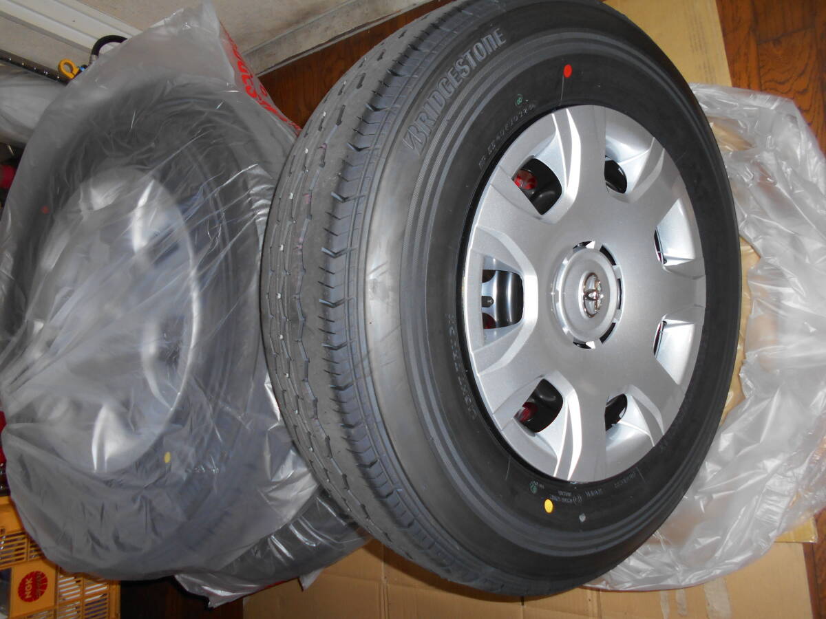 2024 year made 8 type Hiace van original tire new car removing Bridgestone 4 pcs set 