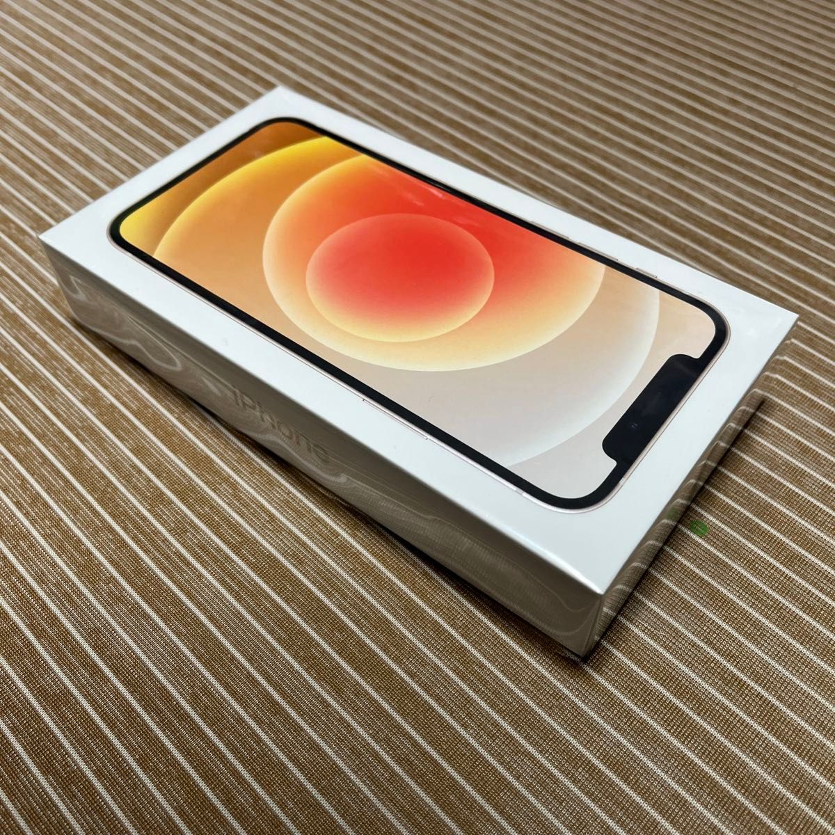 iPhone 12 64GB ホワイト SIMフリー 【新品未使用】ケース iPhone 12 64GB ホワイト SIMフリー 【新品未使用】ケース