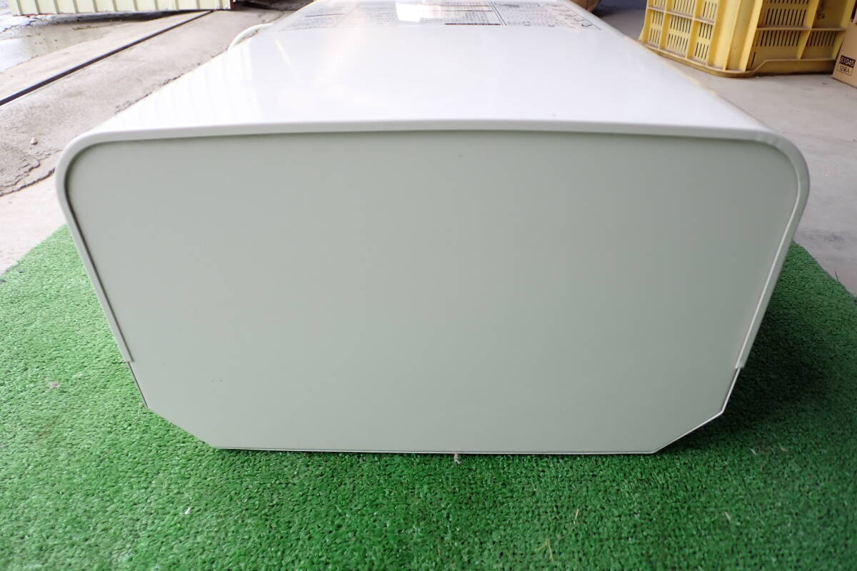 TOSHIBA 東芝 電気温水器 HPL-144 2006年製 14L 屋内 壁掛け TOSHIBA 東芝 電気温水器 HPL-144 2006年製 14L 屋内 壁掛け