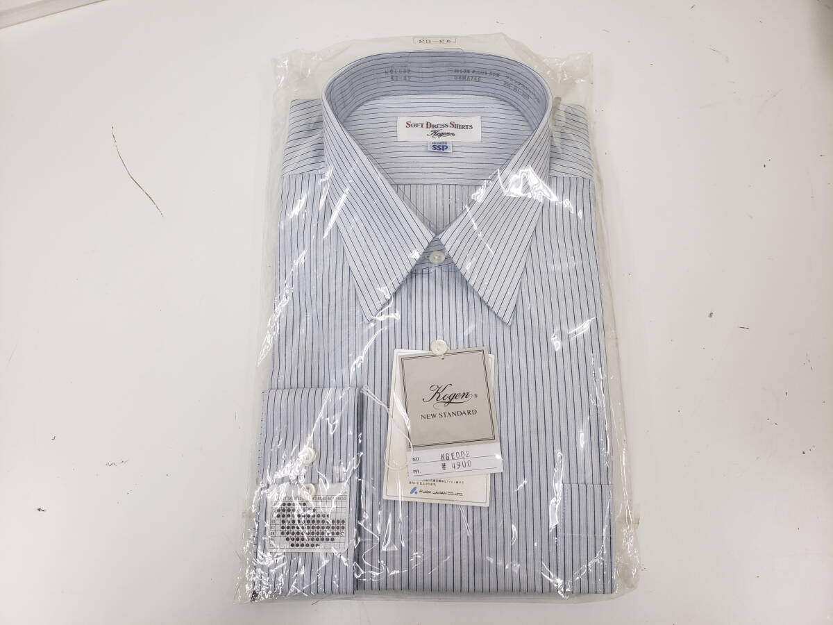長袖　Yシャツ　43-82　【新品・未使用】　汚れあるかもしれません　日本製　ワイシャツ　激安１円スタート_画像1