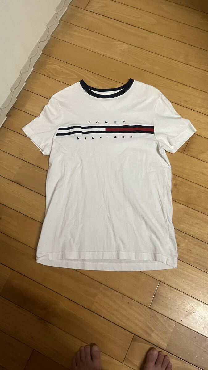 TOMMYの半袖Tシャツ _画像1