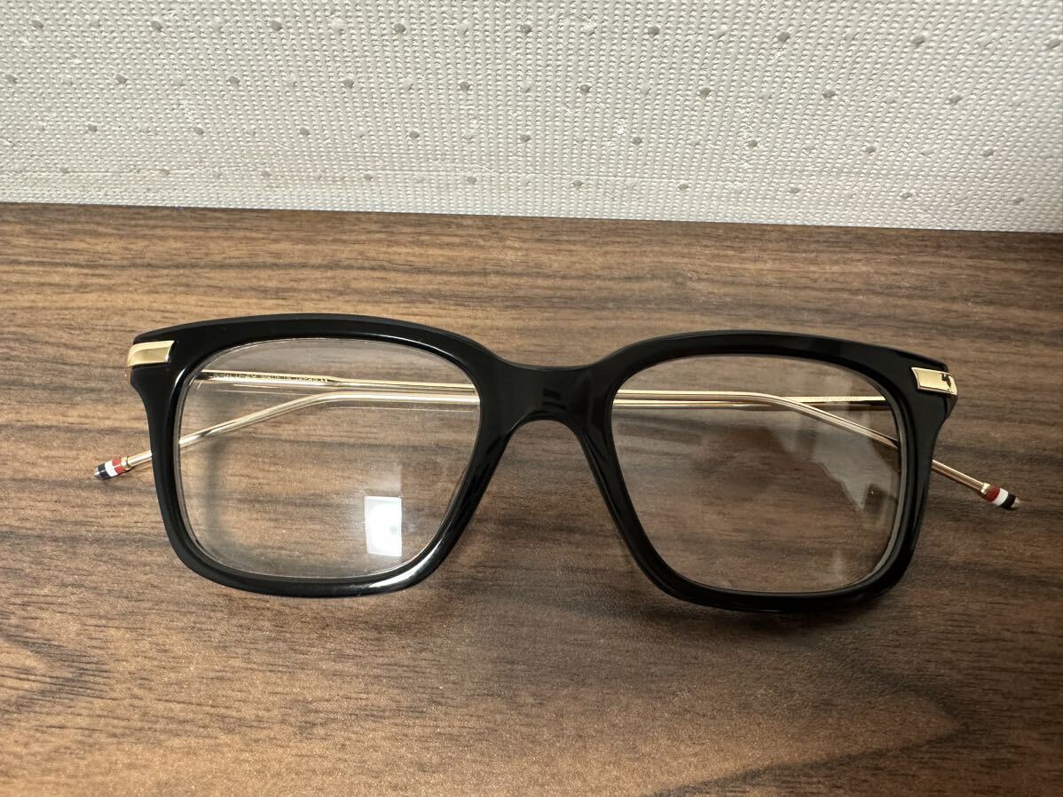 美品 トムブラウン Thom Browne TB-701 49サイズ ブラック ゴールド 伊達メガネ TB-701-A BLK-GLD 49 19-150_画像1