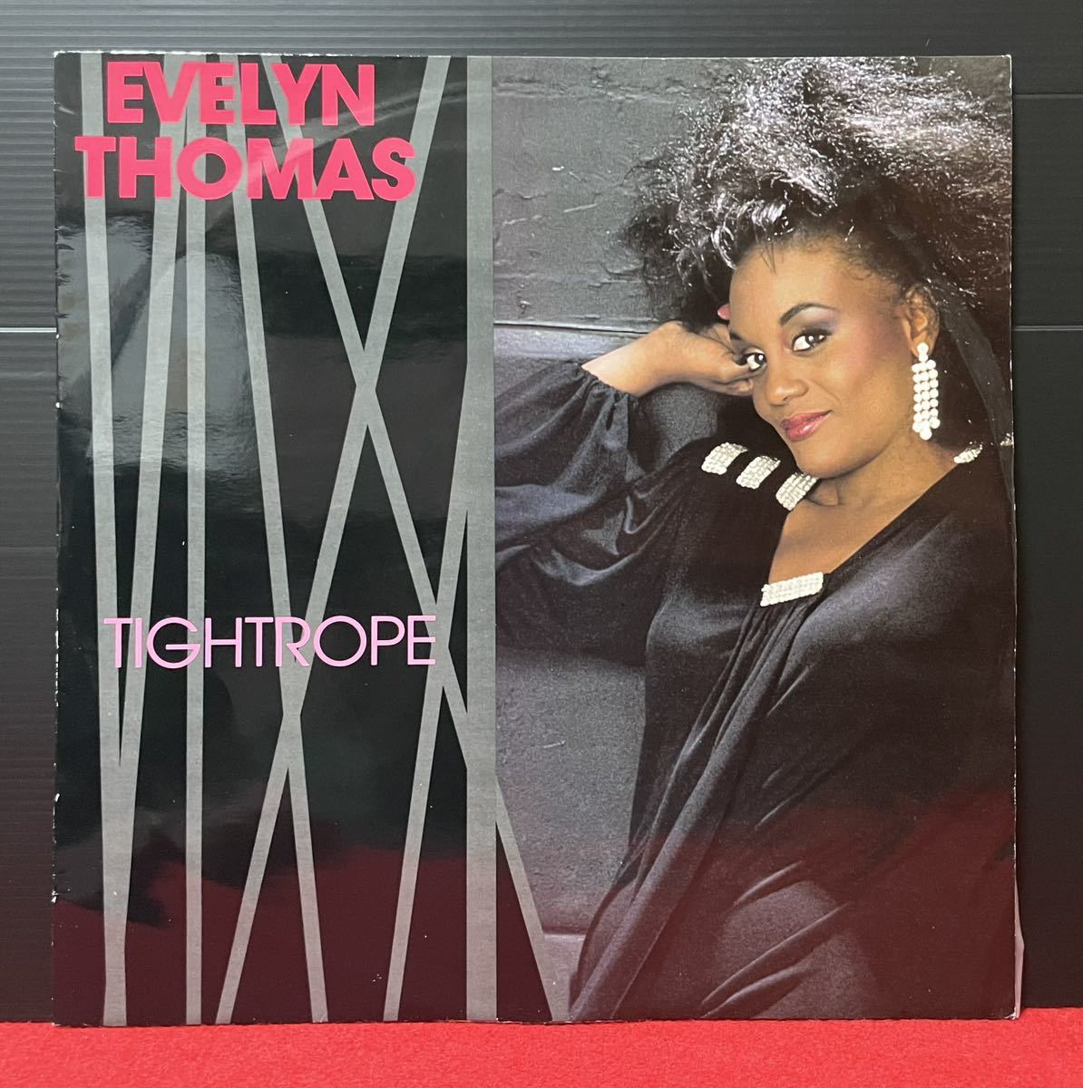 Evelyn Thomas / Tightrope 12inch盤その他にもプロモーション盤 レア盤 人気レコード 多数出品。の画像1