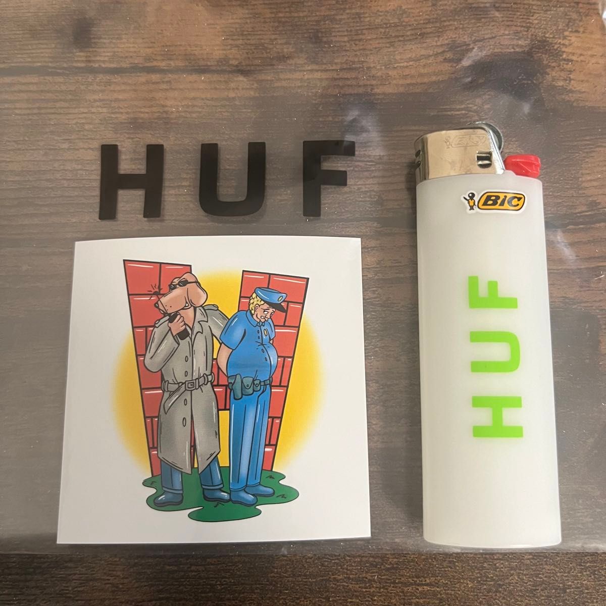◎2024年店舗購入品　HUF ハフ　ライター　ステッカー　シール　ホワイト オイルライター