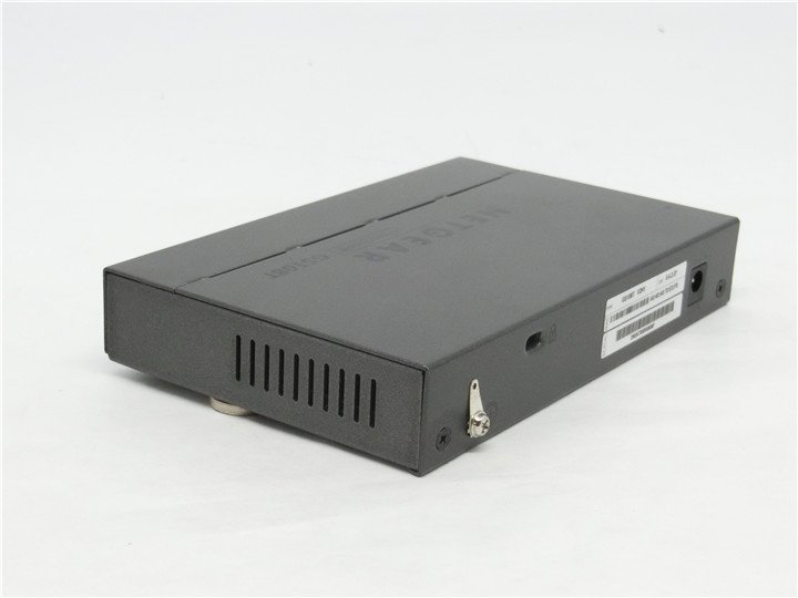 NETGEAR GS108T レイヤー2 PoE受電対応 1000BASE-T 8ポート VLAN対応スイッチングハブ 送料無料の画像3