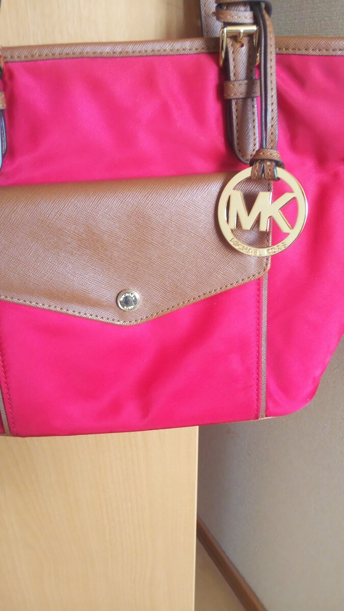 MICHAEL KORS☆マイケルコース☆バッグ☆赤☆レッド☆使用頻度は高くないものでした_画像3