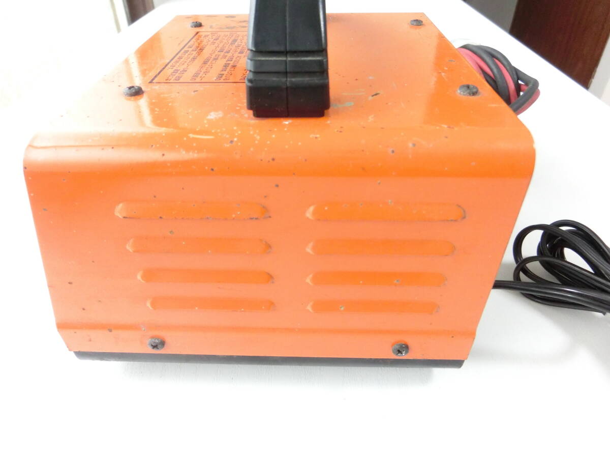 カー用バッテリー充電器 セルスターCC-30AT 自動バッテリー充電器の画像5