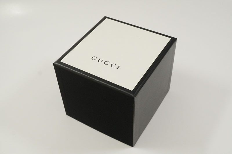 1円~【407】実働 GUCCI／グッチ Gタイムレス YA1264106 クオーツ ブラック文字盤 デイト 純正ベルト メンズ 腕時計 箱付の画像10