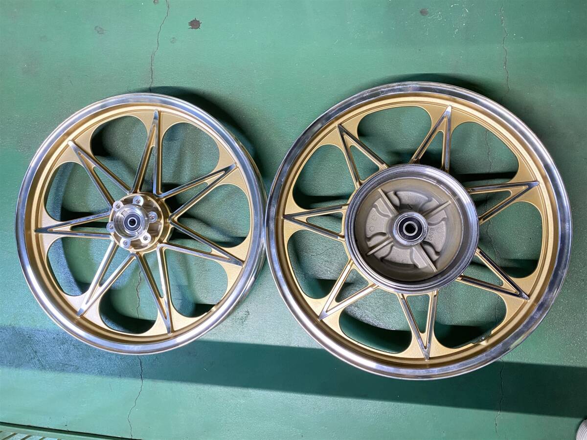 Yahoo!オークション - RZ キャストホイール 金/ RZ250 RZ350 Yahoo!オークション - RZ キャストホイール 金/ RZ250 RZ350