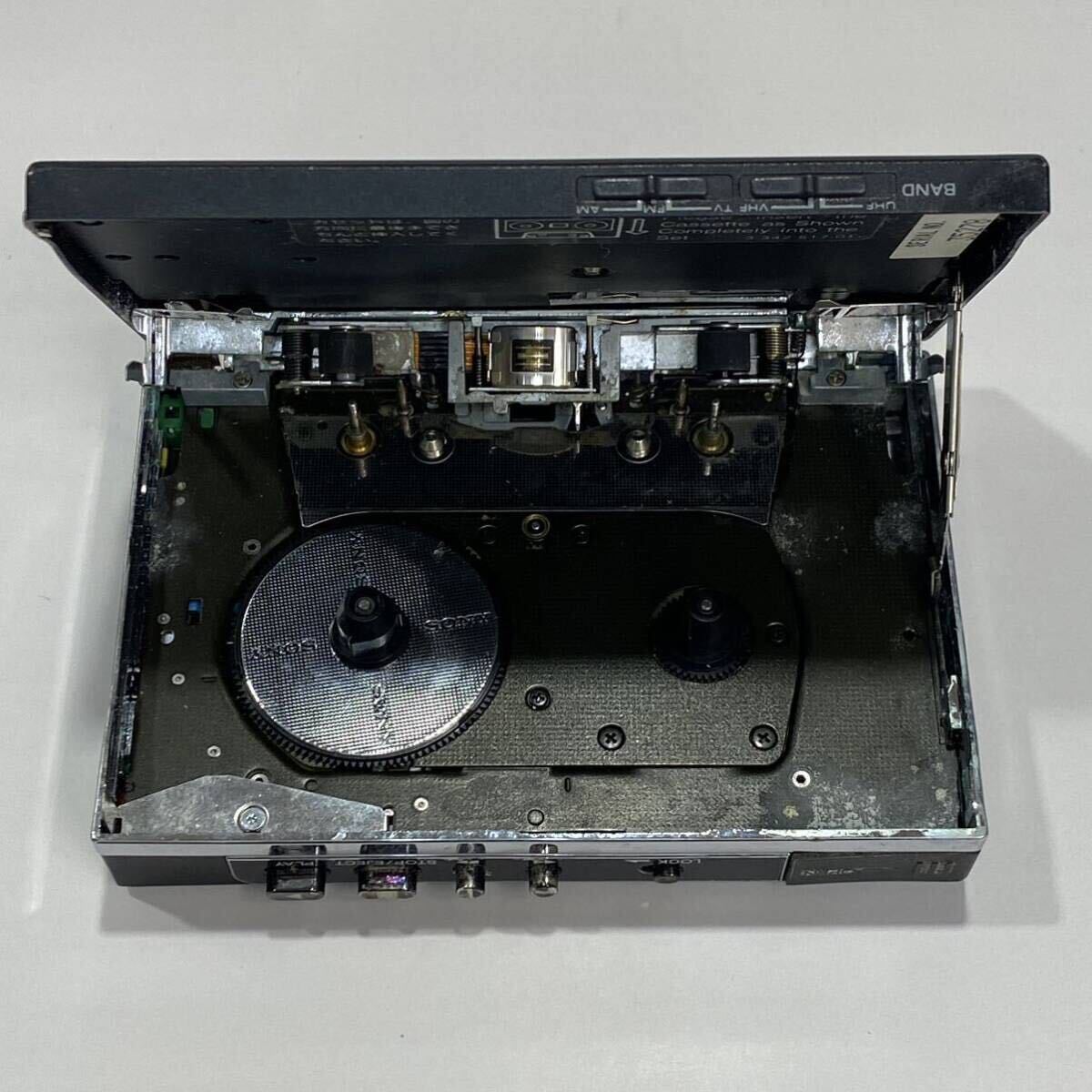 34000円 TR70 現状品 SONY WM-F502 WALKMAN ポータブルラジオ 34000円 TR70 現状品 SONY WM-F502 WALKMAN ポータブルラジオ