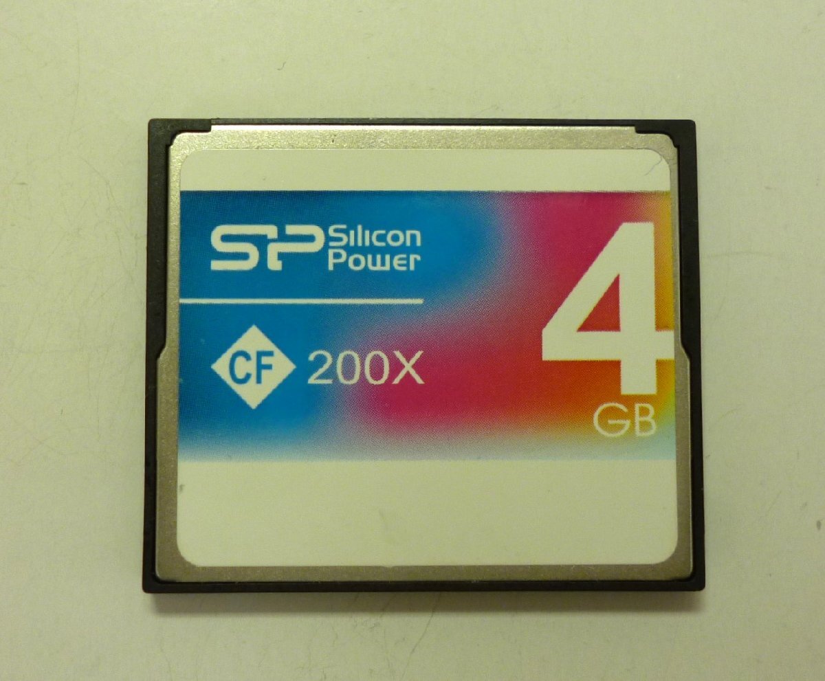 【大黒屋】中古 CFカード コンパクトフラッシュ 4GB Silicon Power CF 200X フォーマット済み ケース付きの画像1