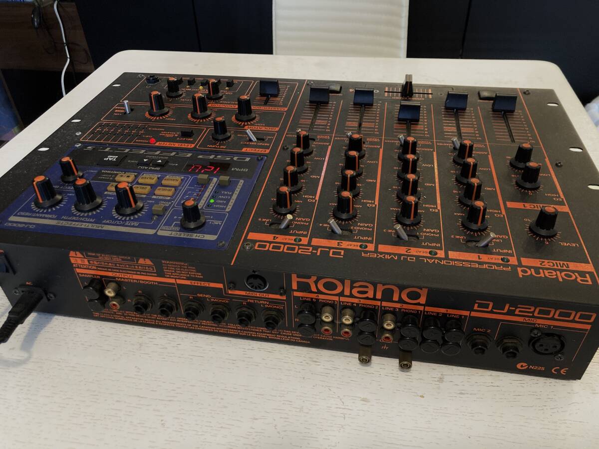 Roland DJ-2000 4ch エフェクター付き DJ ミキサー